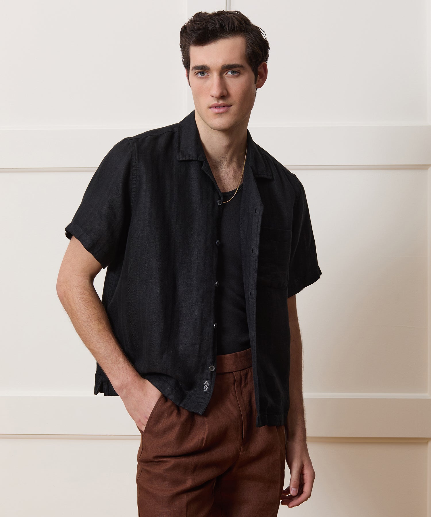 Cropped Linen Camp Collar Shirt in Black – Todd Snyder