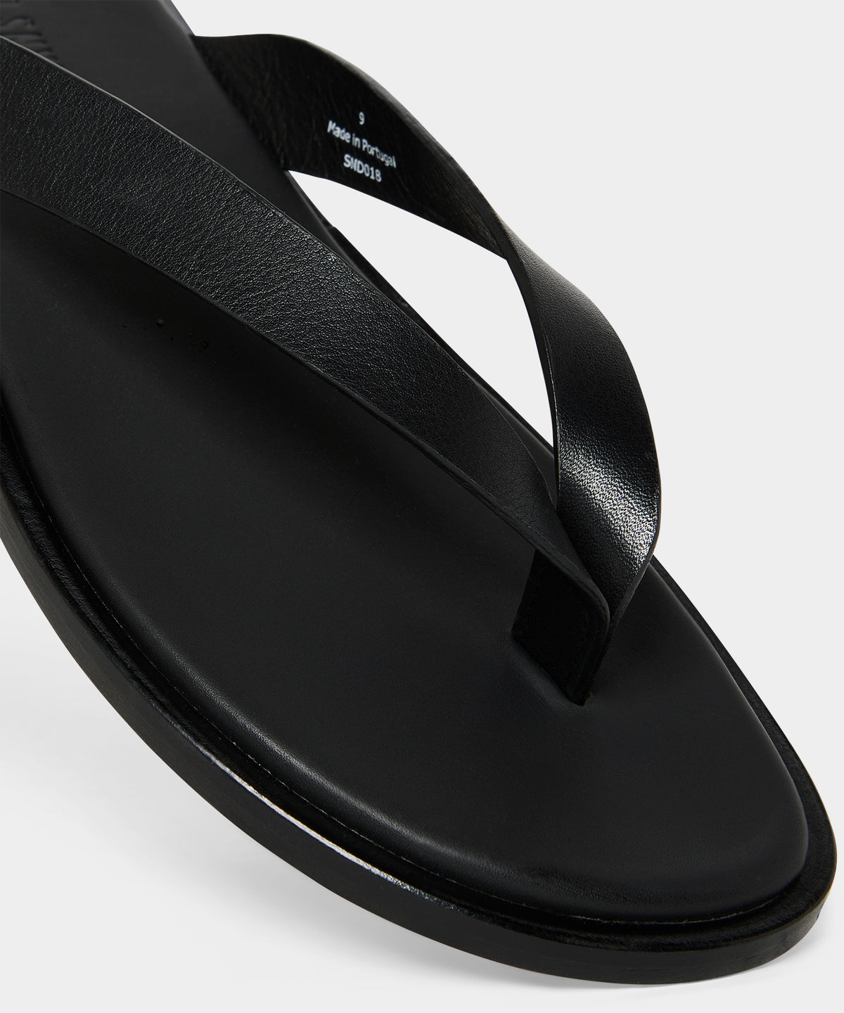 Porto Leather Thong Sandal