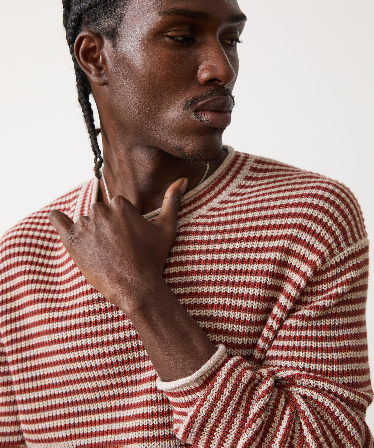 Linen-Cotton Crewneck in Barn Red
