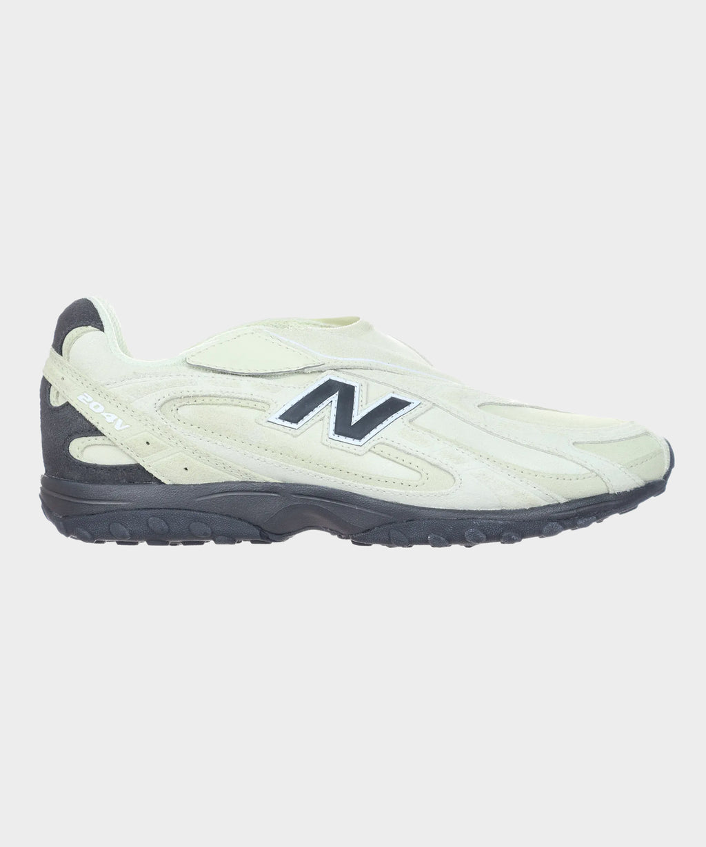 New Balance 204V Sneaker