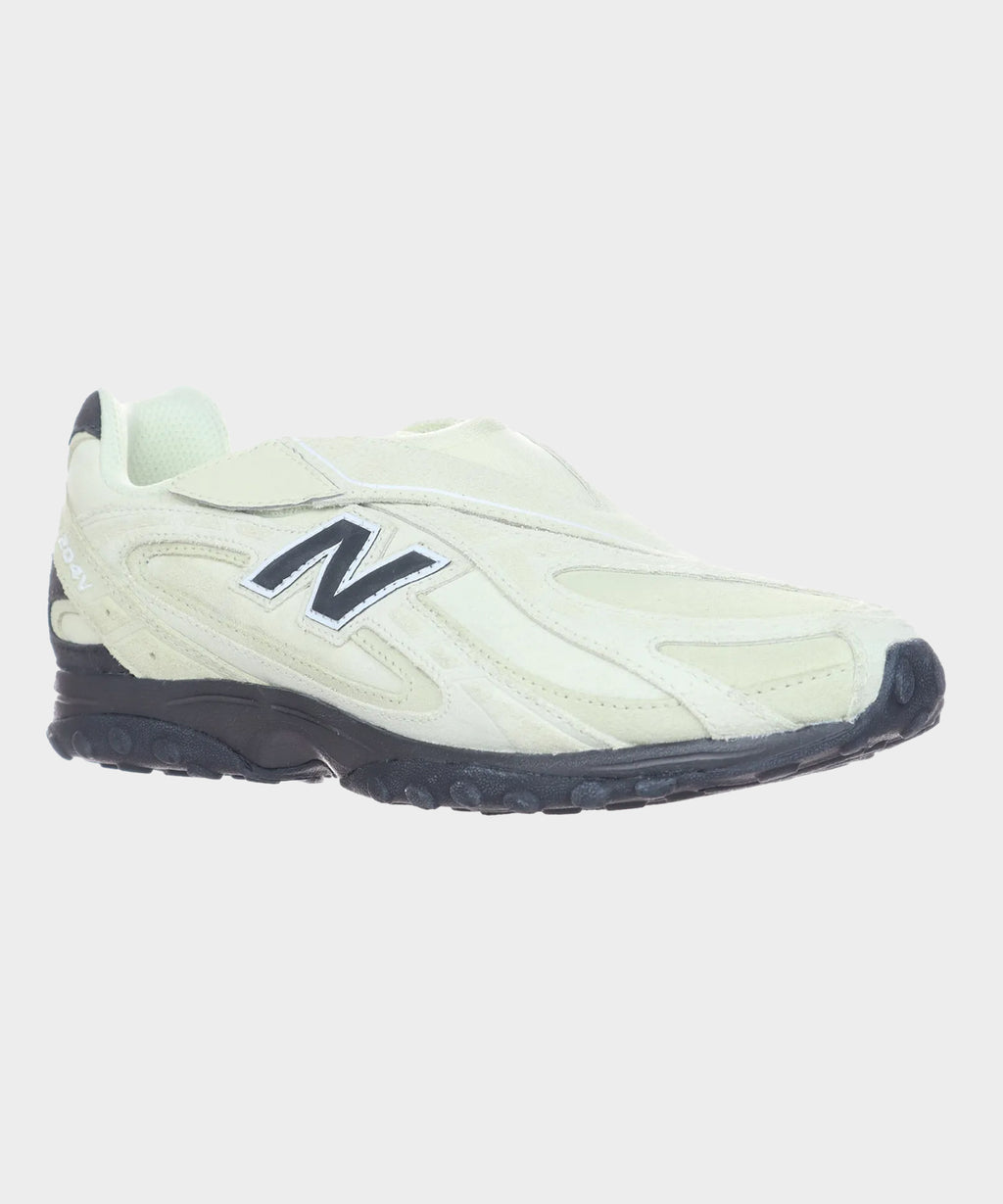 New Balance 204V Sneaker