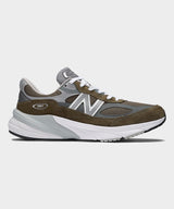New Balance Made in USA 990v6 Sneaker