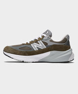New Balance Made in USA 990v6 Sneaker