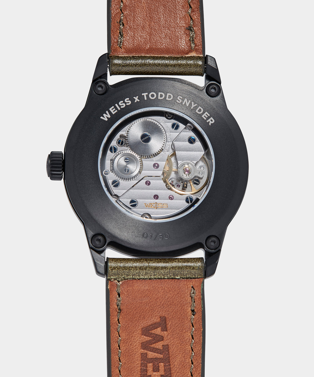 Todd Snyder x Weiss Watch Company 38MM Standard Issue Watch in Forest Ranger