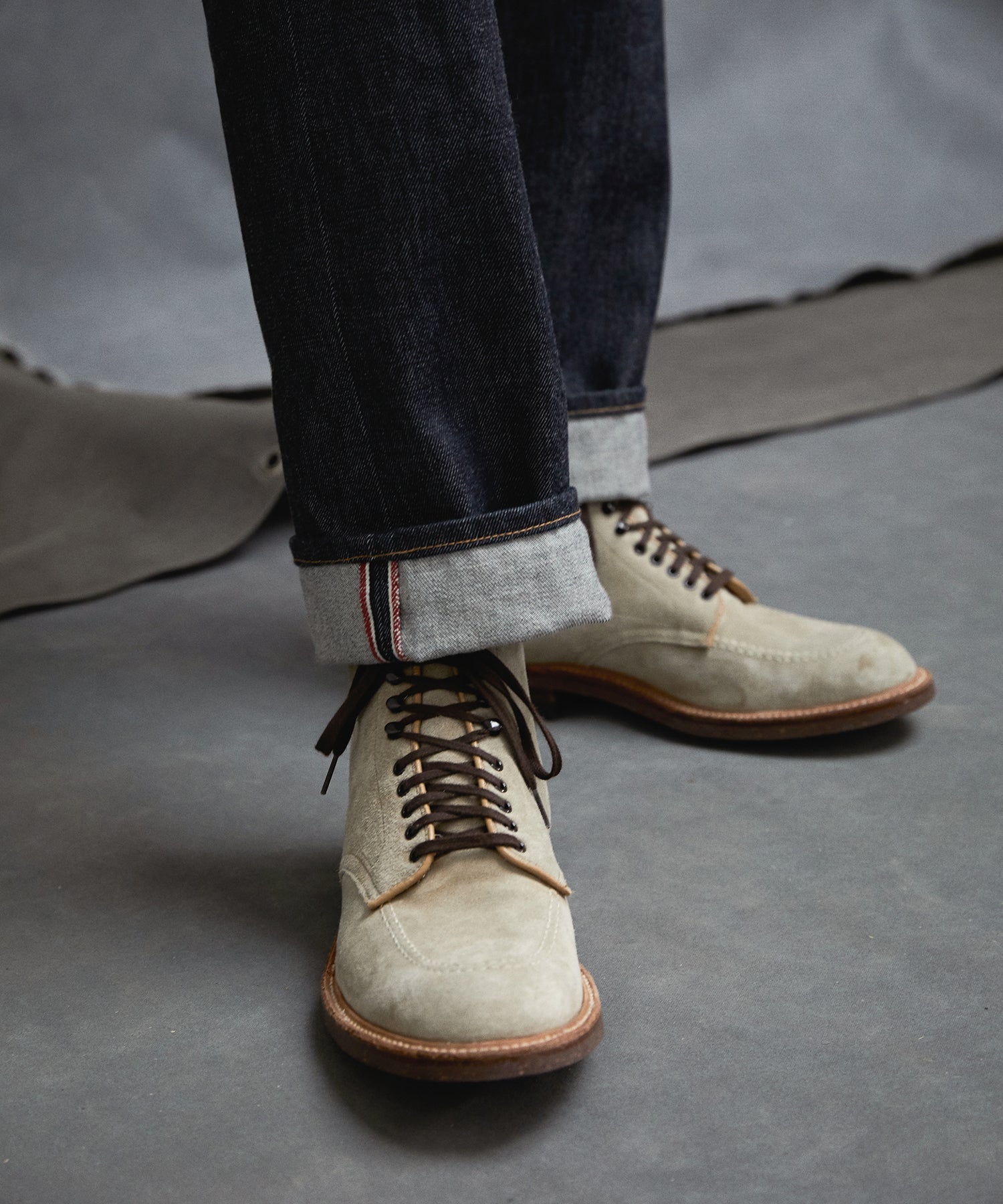 Todd Snyder x Alden Indy Suede Boot In Milkshake