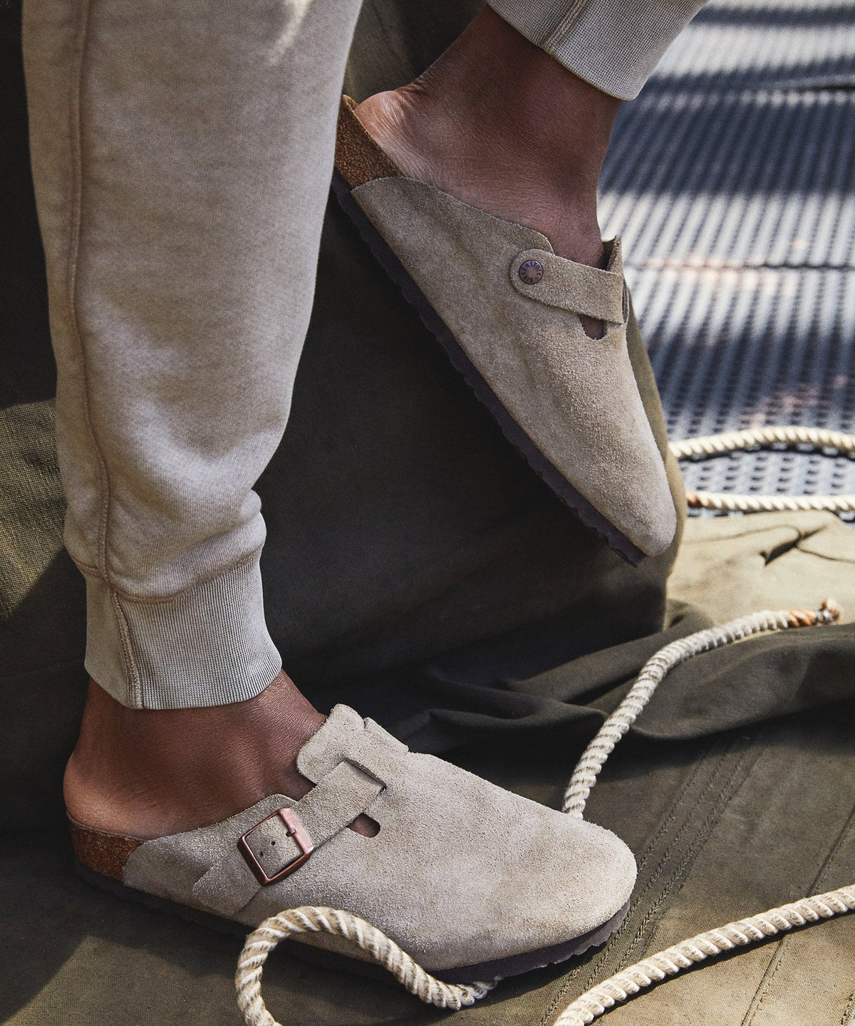 Birkenstock Boston Clog in Taupe