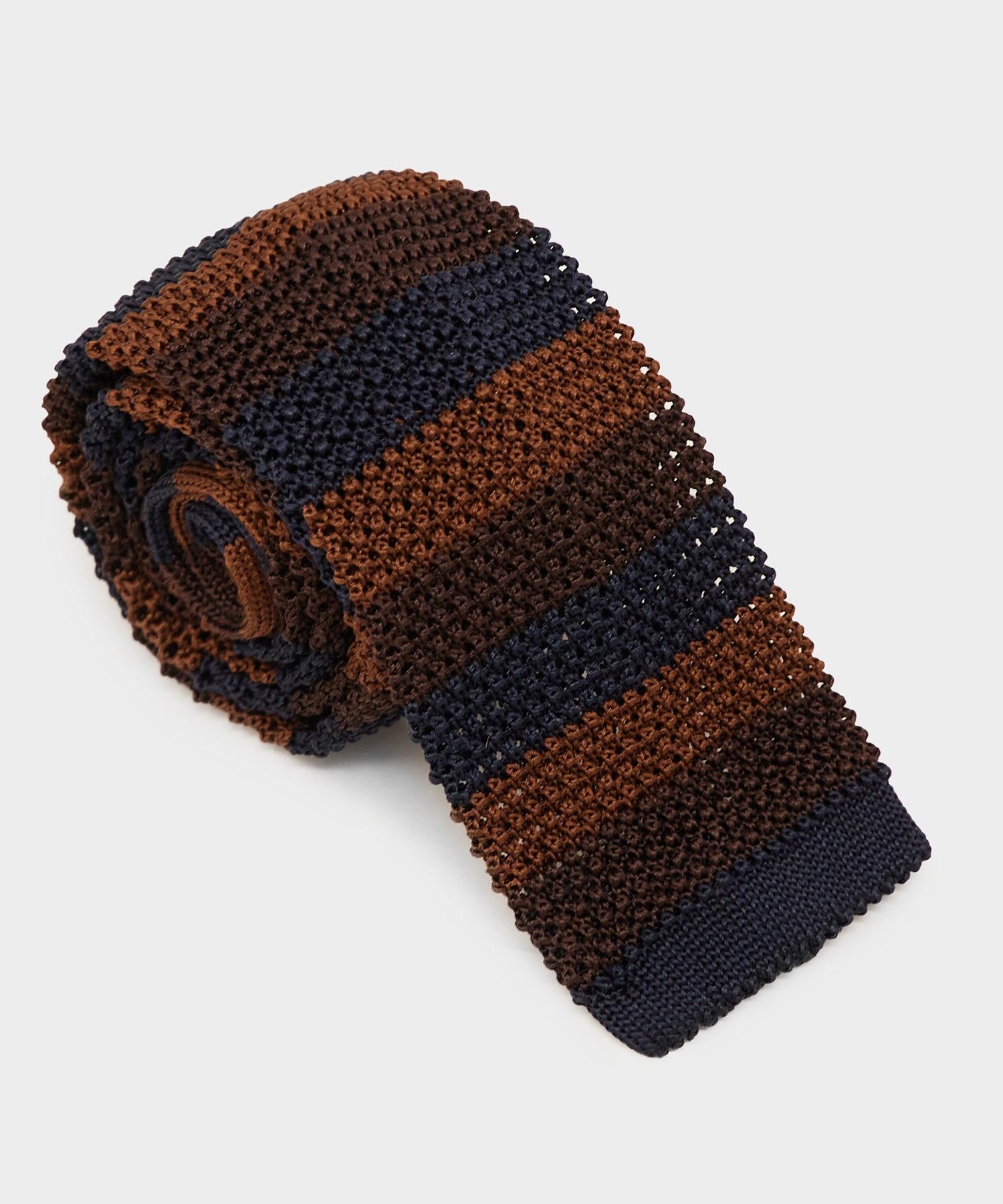 Italian Silk Knit Tie in Auburn Stripe