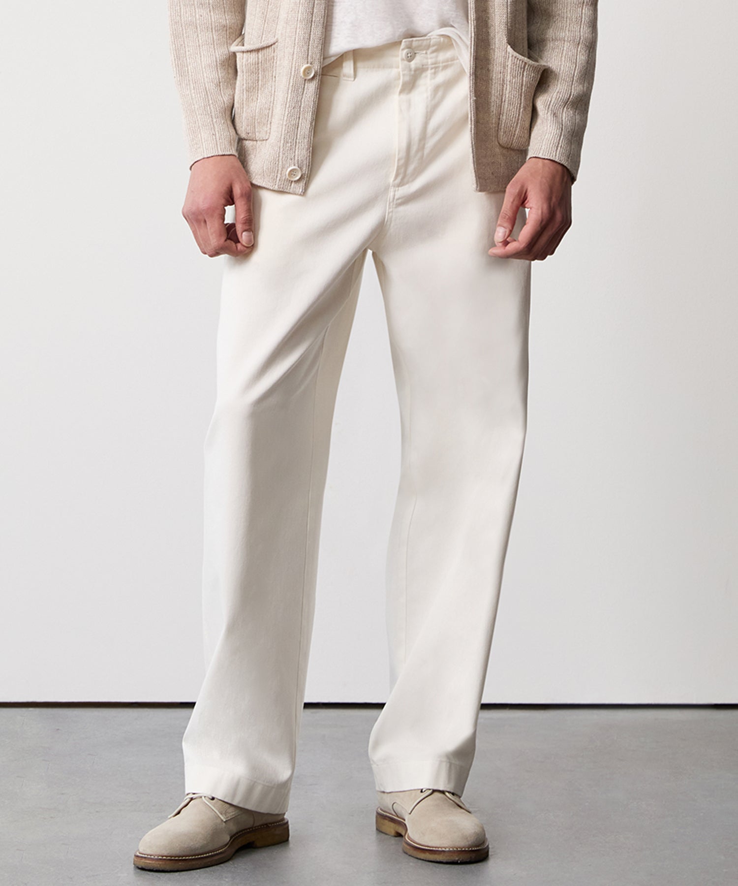 Relaxed Fit Favorite Chino in White