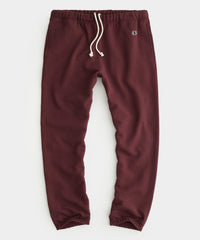 Champion Relaxed Sweatpant in Classic Burgundy