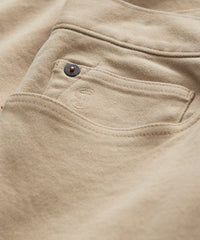 Slim Fit 5-Pocket Chino in Casual Khaki