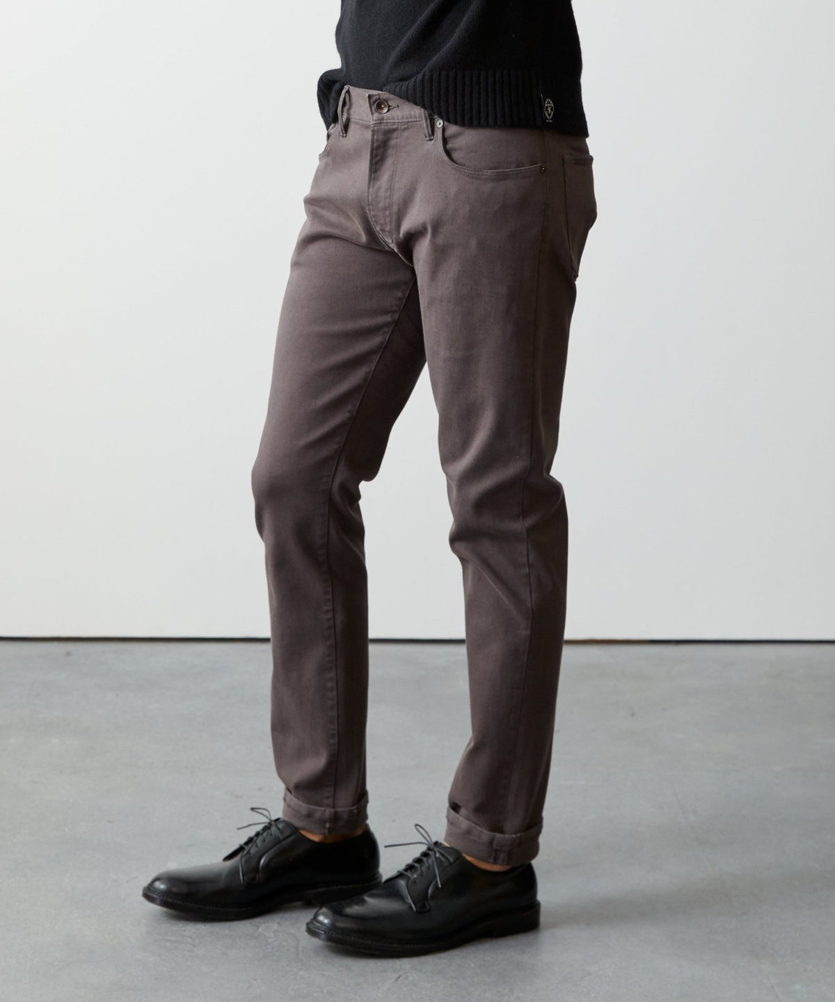 Slim Fit 5-Pocket Chino