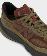 New Balance Made in USA 990v6 Sneaker