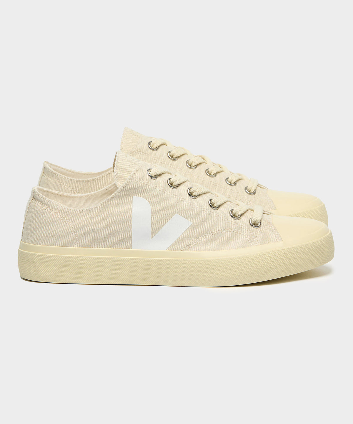 Veja Wata Low II Canvas Sneaker