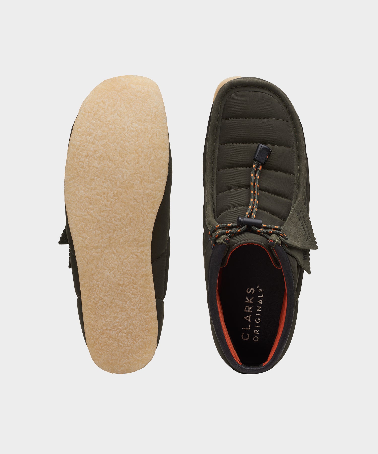 åbning Sada agitation Clarks Wallabee Quilted Boot in Olive